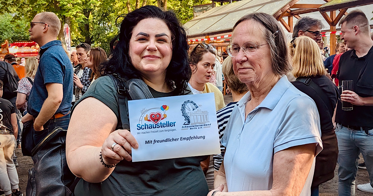 Carolyn Macmillan und Bettina Kirsch bei der Steglitzer Festwoche
