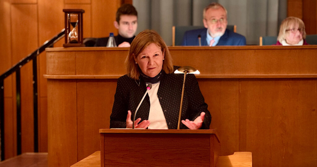 Stadträtin Carolina Böhm im Plenum der BVV