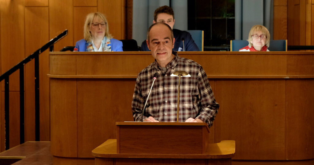 Rainer Ziffels spricht in der BVV